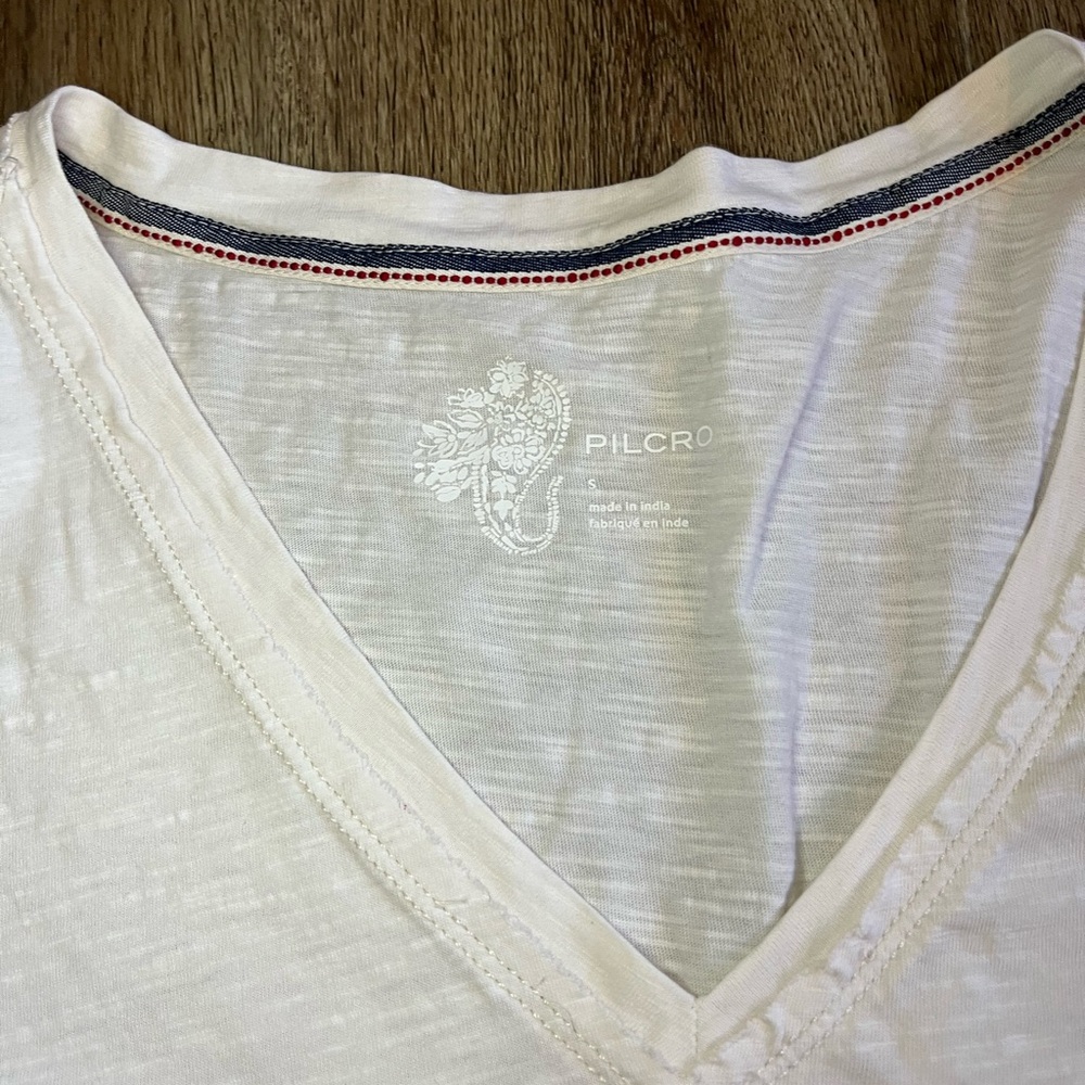 EUC Anthropologie PILCRO RUFFLED V-NECK TEE - Picture 3 of 5
